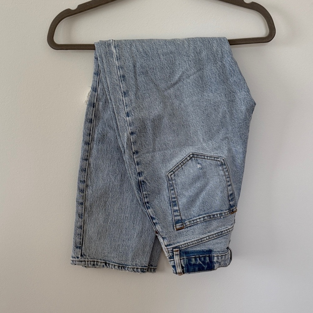 Abercrombie & Fitch Curve Love The Dad High Rise